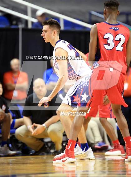 Thumbnail 2 in NCCA East vs. West All-Star Basketball photogallery.