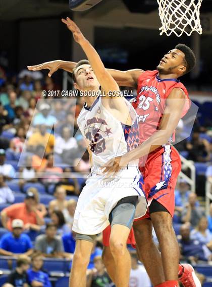Thumbnail 1 in NCCA East vs. West All-Star Basketball photogallery.