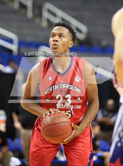 Thumbnail 2 in NCCA East vs. West All-Star Basketball photogallery.