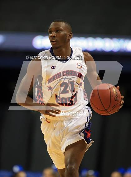 Thumbnail 1 in NCCA East vs. West All-Star Basketball photogallery.
