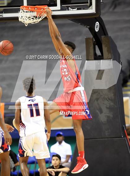 Thumbnail 2 in NCCA East vs. West All-Star Basketball photogallery.