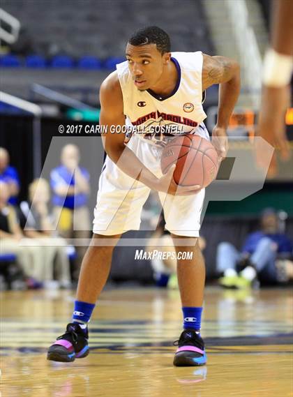 Thumbnail 3 in NCCA East vs. West All-Star Basketball photogallery.