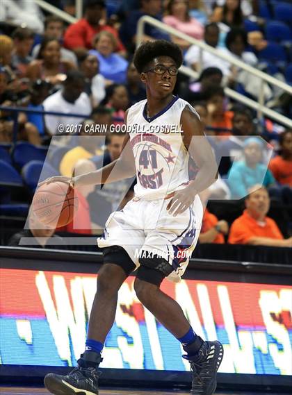 Thumbnail 3 in NCCA East vs. West All-Star Basketball photogallery.