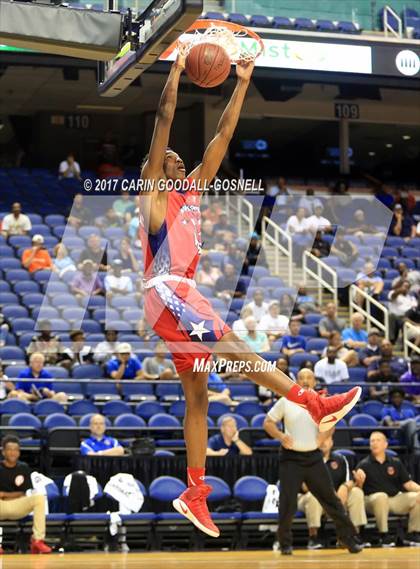 Thumbnail 1 in NCCA East vs. West All-Star Basketball photogallery.
