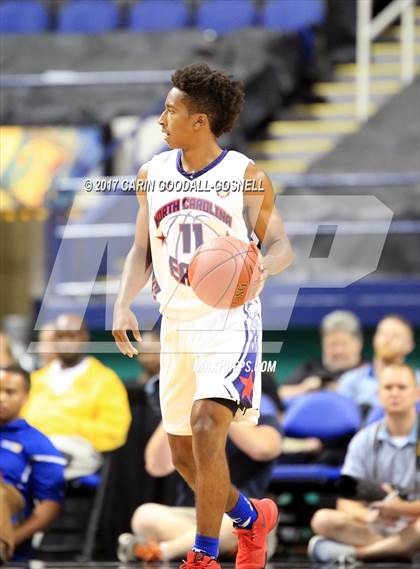 Thumbnail 1 in NCCA East vs. West All-Star Basketball photogallery.
