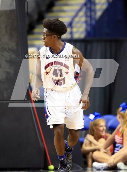 Thumbnail 2 in NCCA East vs. West All-Star Basketball photogallery.