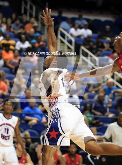 Thumbnail 1 in NCCA East vs. West All-Star Basketball photogallery.