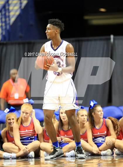Thumbnail 3 in NCCA East vs. West All-Star Basketball photogallery.