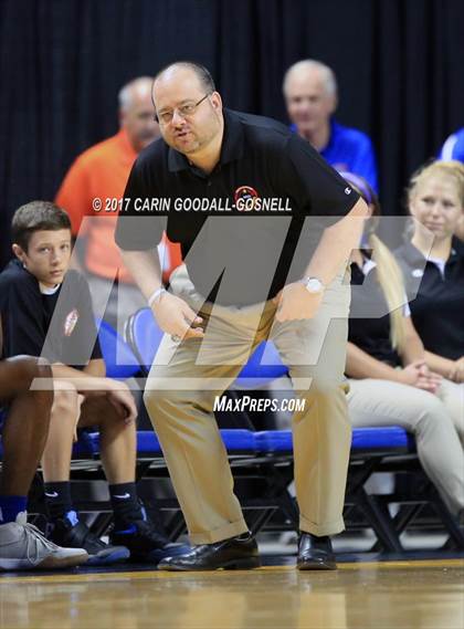 Thumbnail 2 in NCCA East vs. West All-Star Basketball photogallery.