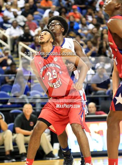 Thumbnail 3 in NCCA East vs. West All-Star Basketball photogallery.