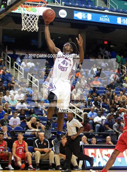 Thumbnail 1 in NCCA East vs. West All-Star Basketball photogallery.