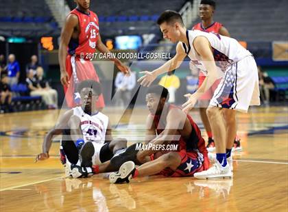 Thumbnail 2 in NCCA East vs. West All-Star Basketball photogallery.