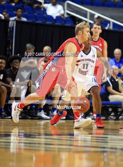 Thumbnail 2 in NCCA East vs. West All-Star Basketball photogallery.