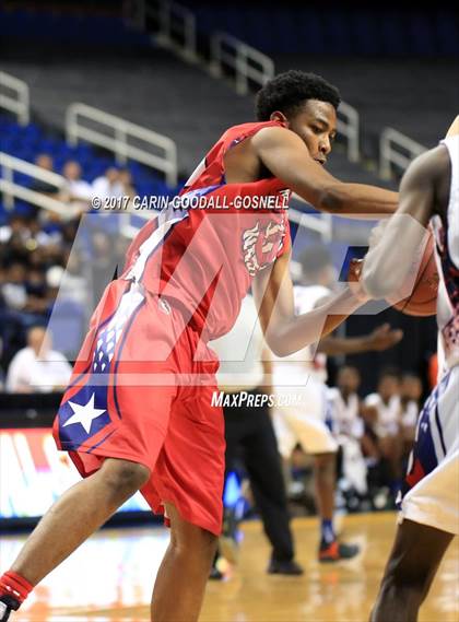 Thumbnail 3 in NCCA East vs. West All-Star Basketball photogallery.