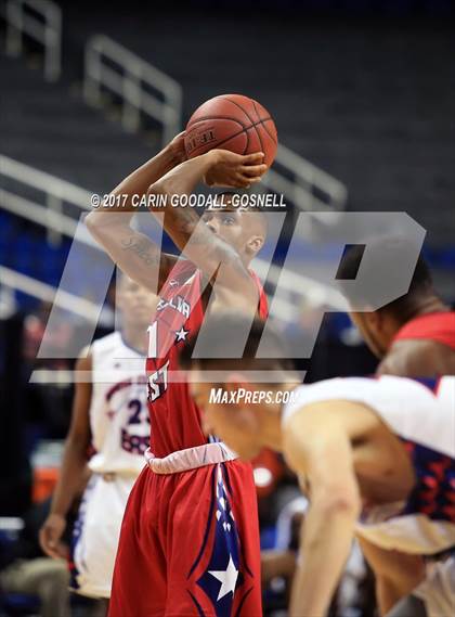 Thumbnail 2 in NCCA East vs. West All-Star Basketball photogallery.