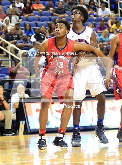 Thumbnail 1 in NCCA East vs. West All-Star Basketball photogallery.