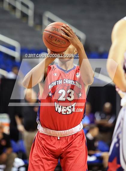 Thumbnail 3 in NCCA East vs. West All-Star Basketball photogallery.