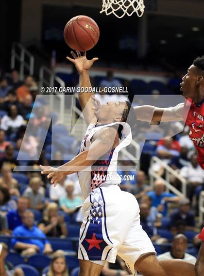 Thumbnail 3 in NCCA East vs. West All-Star Basketball photogallery.