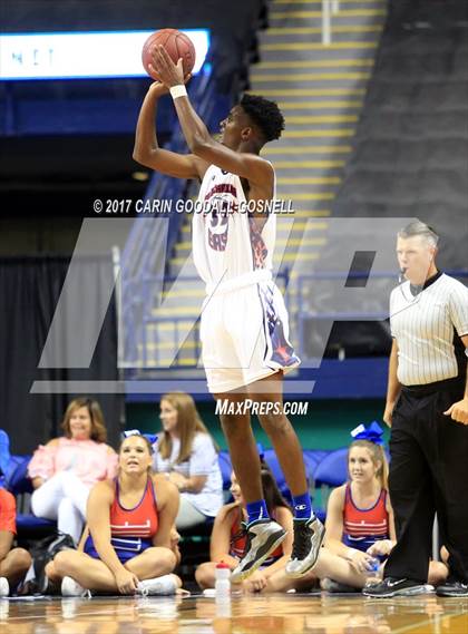Thumbnail 2 in NCCA East vs. West All-Star Basketball photogallery.