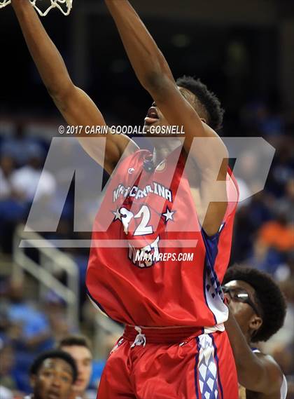 Thumbnail 1 in NCCA East vs. West All-Star Basketball photogallery.