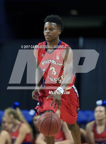 Thumbnail 2 in NCCA East vs. West All-Star Basketball photogallery.