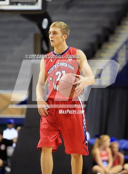 Thumbnail 2 in NCCA East vs. West All-Star Basketball photogallery.