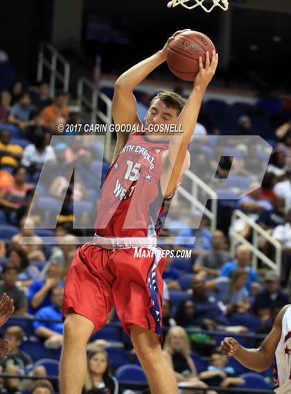 Thumbnail 2 in NCCA East vs. West All-Star Basketball photogallery.