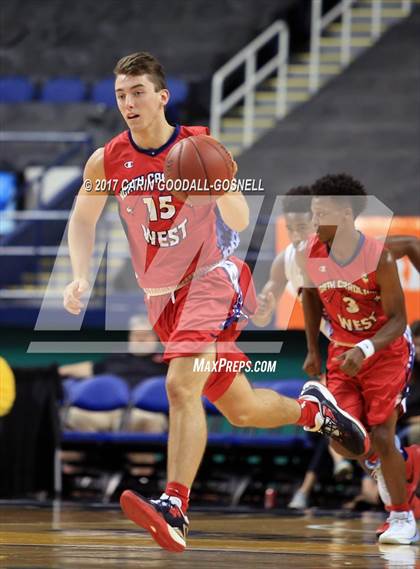 Thumbnail 1 in NCCA East vs. West All-Star Basketball photogallery.