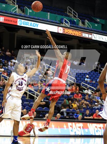 Thumbnail 2 in NCCA East vs. West All-Star Basketball photogallery.