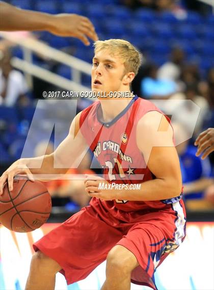 Thumbnail 2 in NCCA East vs. West All-Star Basketball photogallery.