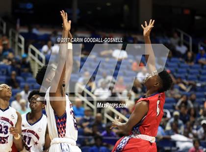 Thumbnail 3 in NCCA East vs. West All-Star Basketball photogallery.