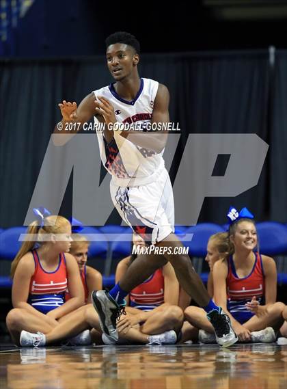 Thumbnail 3 in NCCA East vs. West All-Star Basketball photogallery.