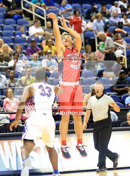 Thumbnail 3 in NCCA East vs. West All-Star Basketball photogallery.