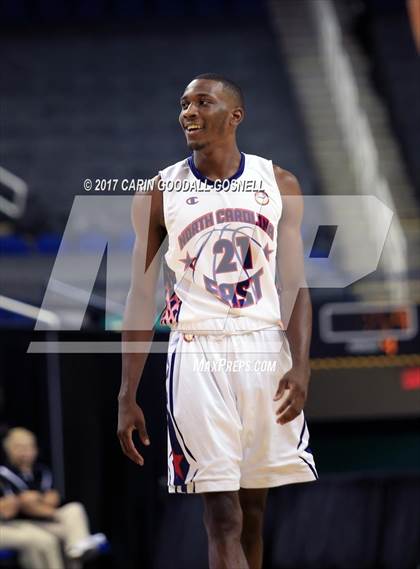 Thumbnail 3 in NCCA East vs. West All-Star Basketball photogallery.