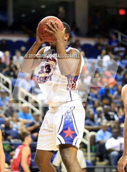 Thumbnail 2 in NCCA East vs. West All-Star Basketball photogallery.