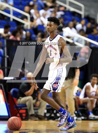 Thumbnail 1 in NCCA East vs. West All-Star Basketball photogallery.