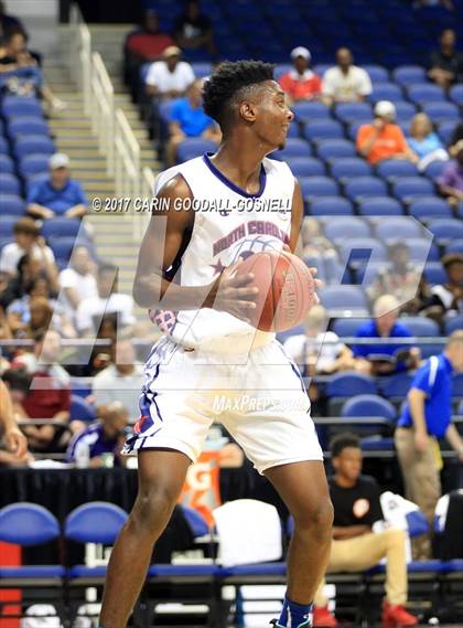 Thumbnail 3 in NCCA East vs. West All-Star Basketball photogallery.