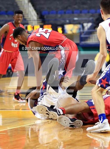 Thumbnail 1 in NCCA East vs. West All-Star Basketball photogallery.