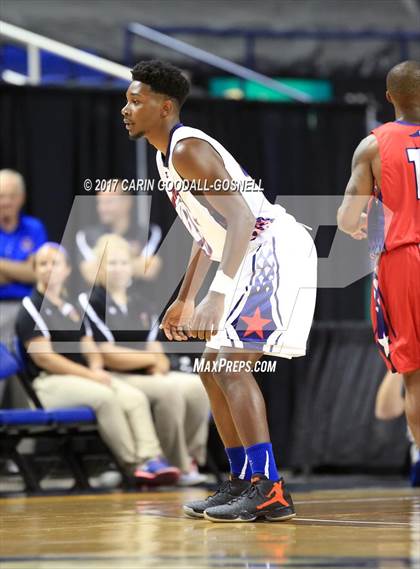 Thumbnail 3 in NCCA East vs. West All-Star Basketball photogallery.