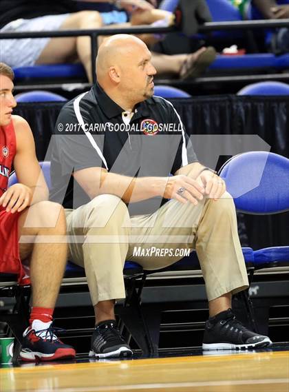 Thumbnail 2 in NCCA East vs. West All-Star Basketball photogallery.