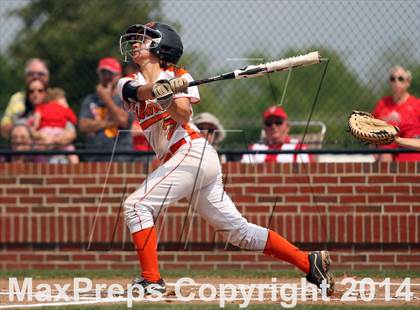Thumbnail 3 in Van vs. Gilmer (UIL 3A Region II Bi-District Playoff) photogallery.