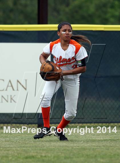 Thumbnail 1 in Van vs. Gilmer (UIL 3A Region II Bi-District Playoff) photogallery.