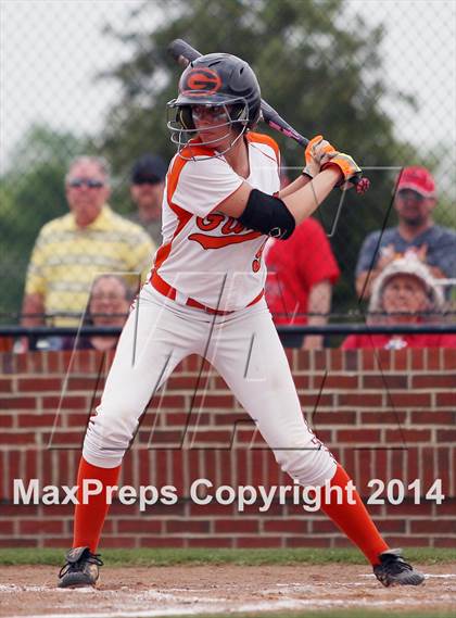 Thumbnail 2 in Van vs. Gilmer (UIL 3A Region II Bi-District Playoff) photogallery.
