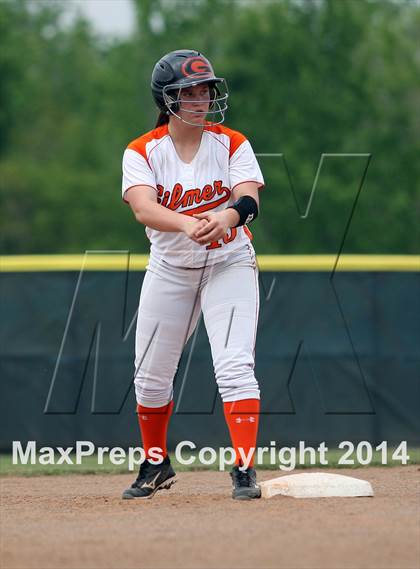 Thumbnail 2 in Van vs. Gilmer (UIL 3A Region II Bi-District Playoff) photogallery.