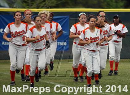 Thumbnail 2 in Van vs. Gilmer (UIL 3A Region II Bi-District Playoff) photogallery.