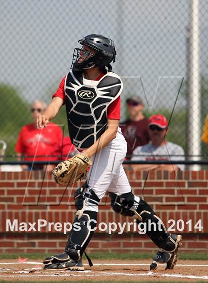 Thumbnail 3 in Van vs. Gilmer (UIL 3A Region II Bi-District Playoff) photogallery.