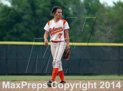 Thumbnail 2 in Van vs. Gilmer (UIL 3A Region II Bi-District Playoff) photogallery.