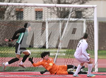 Thumbnail 3 in San Clemente vs. Long Beach Poly (CIF-SS D2 Final) photogallery.