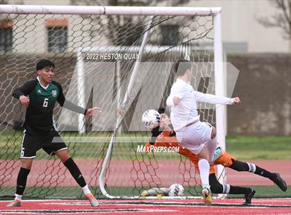 Thumbnail 3 in San Clemente vs. Long Beach Poly (CIF-SS D2 Final) photogallery.