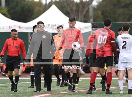 Thumbnail 1 in San Clemente vs. Long Beach Poly (CIF-SS D2 Final) photogallery.